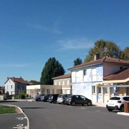 Montemboeuf Centre Town House Free Wifi Villa Exterior photo
